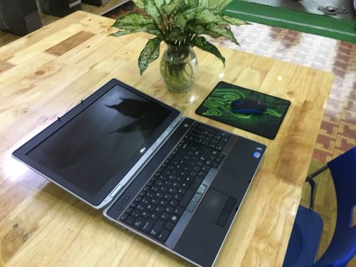 Laptop Dell Latitude E6520 I5-2520M/ 4G/ 250G 15in